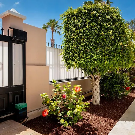 Villa De Lujo En El Duque Costa Adeje (Tenerife)